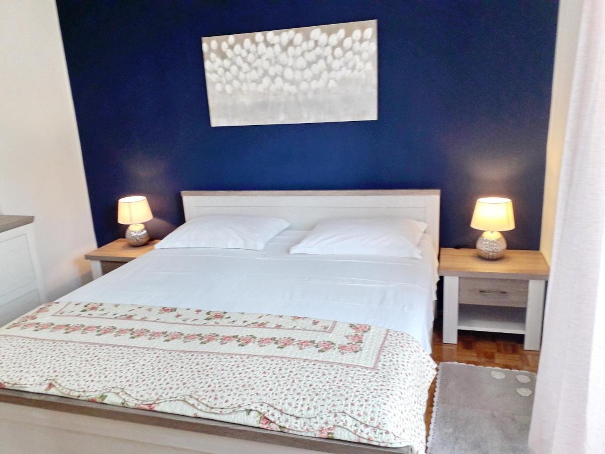 Apartments J&R Babara Biograd Na Moru Eksteriør billede
