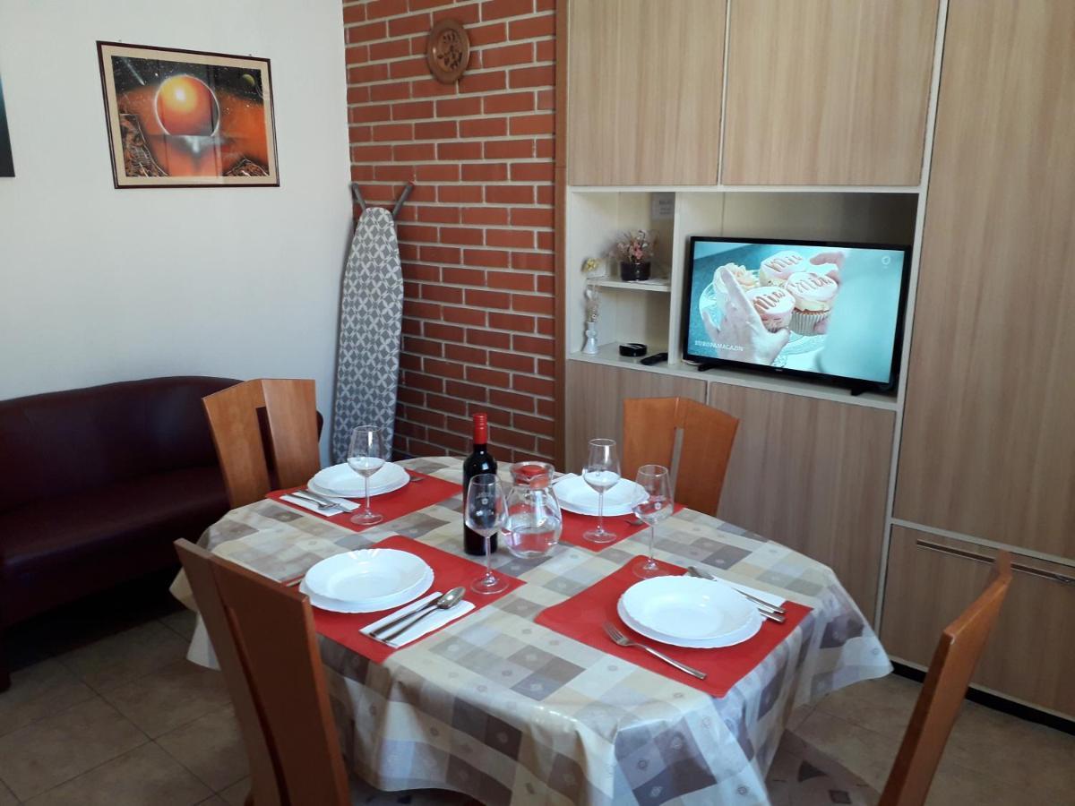 Apartments J&R Babara Biograd Na Moru Eksteriør billede