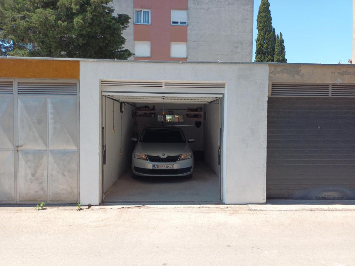 Apartments J&R Babara Biograd Na Moru Eksteriør billede