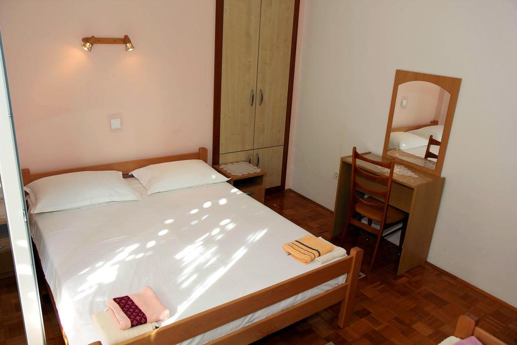 Apartments J&R Babara Biograd Na Moru Værelse billede