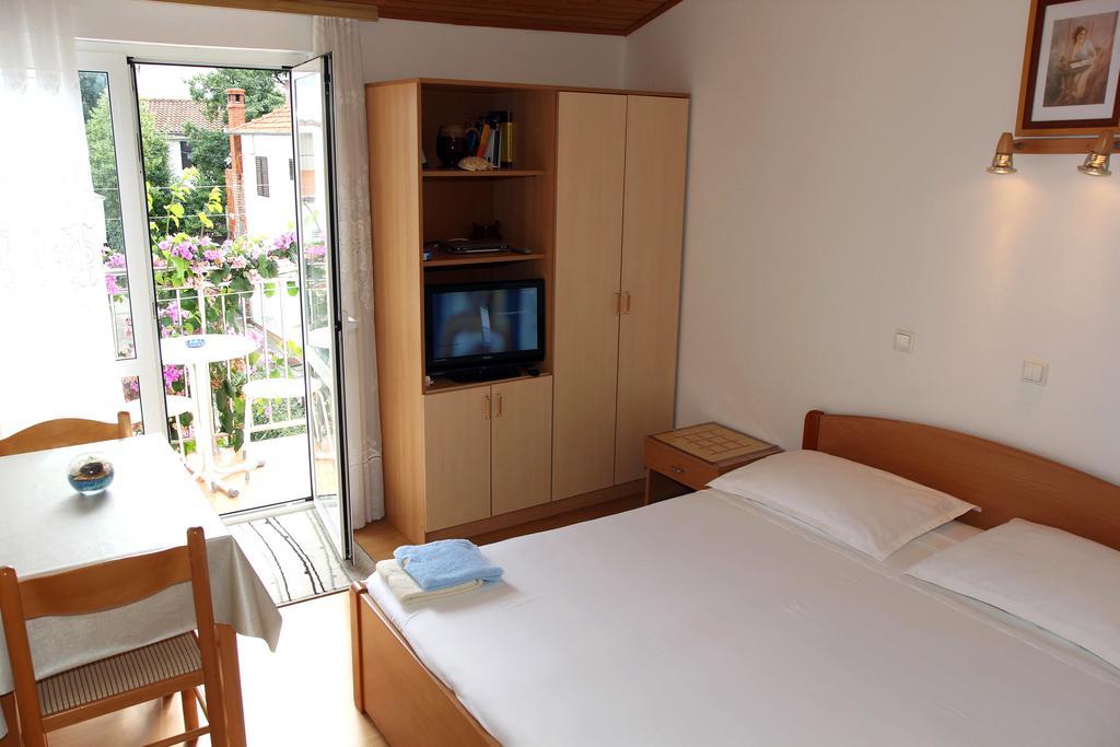 Apartments J&R Babara Biograd Na Moru Eksteriør billede