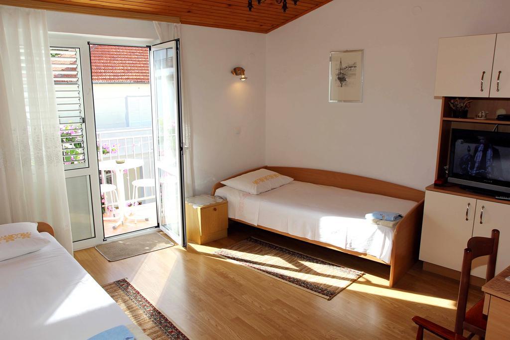 Apartments J&R Babara Biograd Na Moru Værelse billede