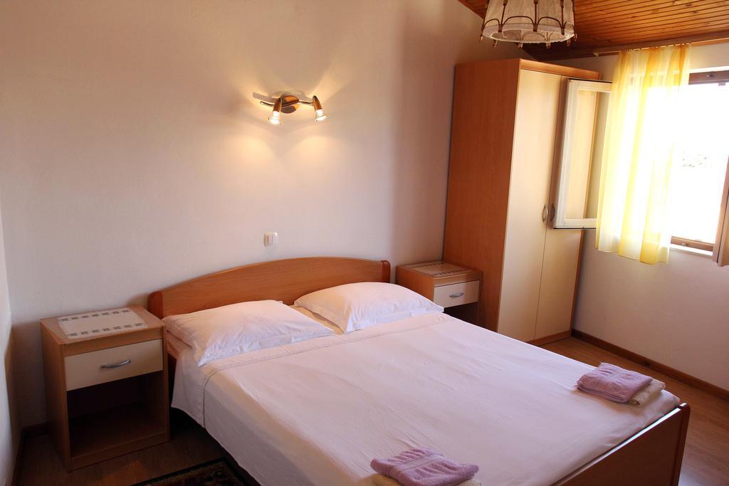 Apartments J&R Babara Biograd Na Moru Værelse billede